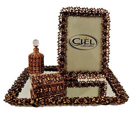 The Vine Mirror Tray Set